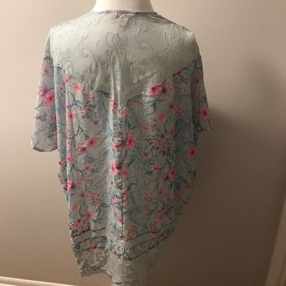 Candies Open Kimono Floral - Picture 2 of 6